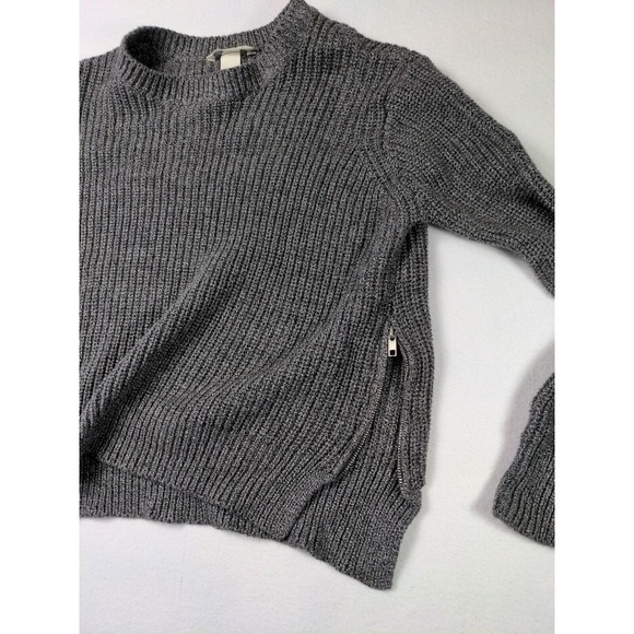 H & M Women's Long Sleeve Medium Knit With Side Zippers Pull over Gray Sweater - Picture 11 of 12